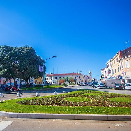 Apartments Simonetti Poreč Exteriör bild
