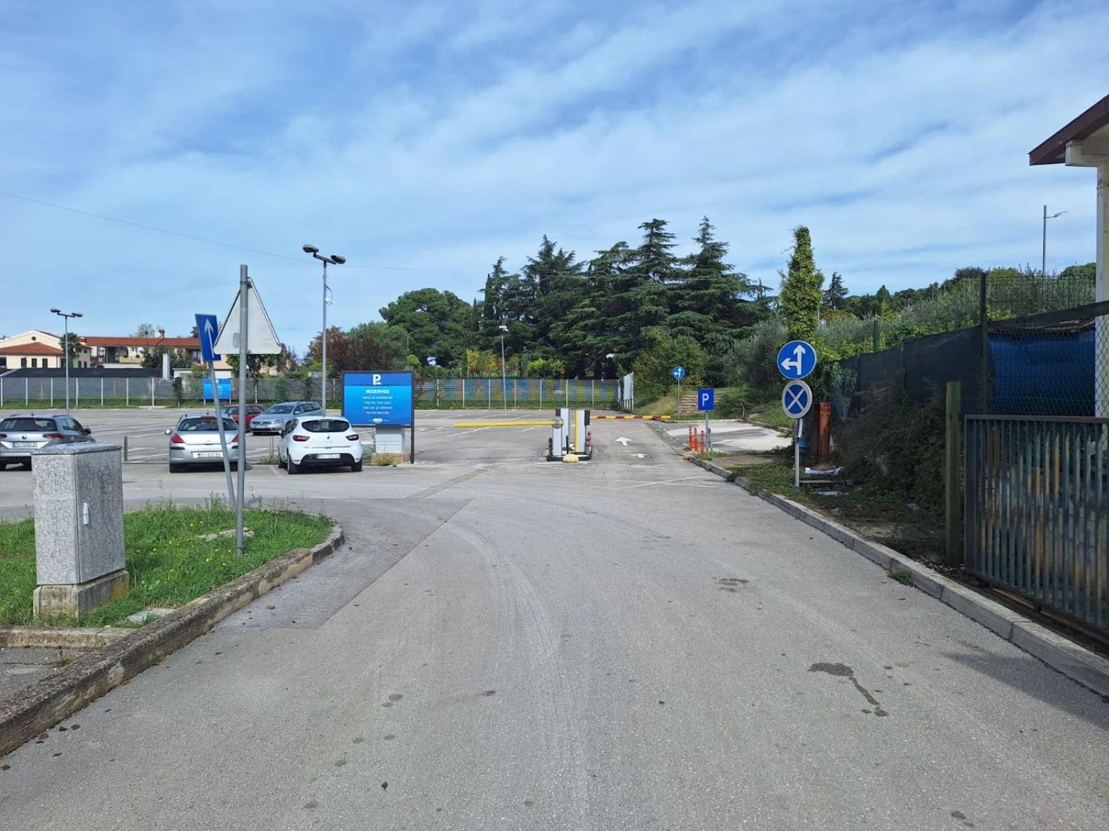 Apartments Simonetti Poreč Exteriör bild